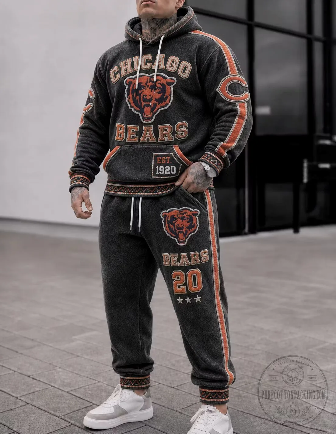 Chicago Bears Football Team Logo Hoodie and Sweatpants Set for Men