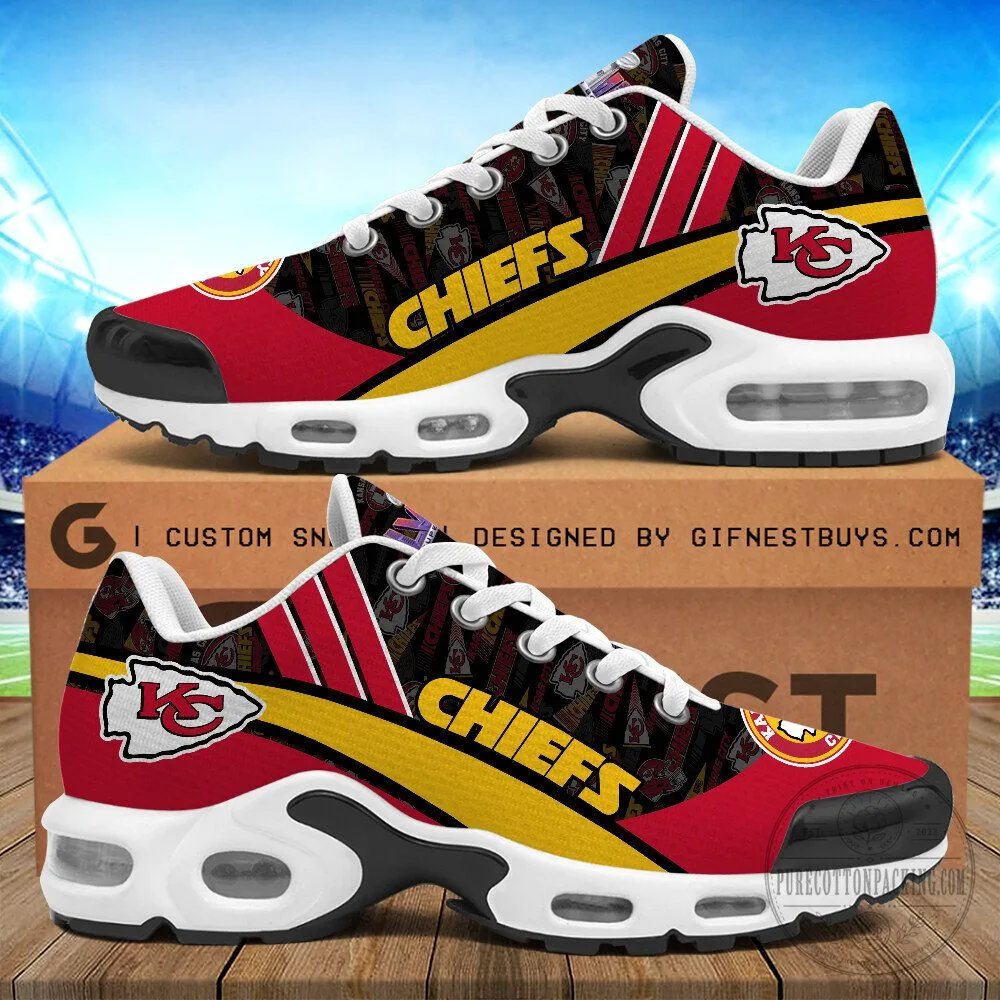 Kansas City Chiefs NFL Team Logo Red and Yellow Pattern Athletic Shoes