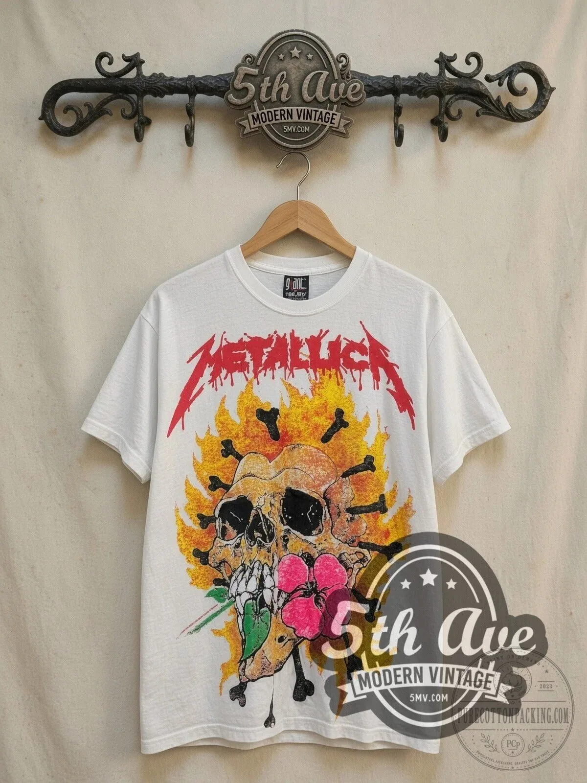 Metallica Band Skull and Flames Graphic Print Short Sleeve T-Shirt